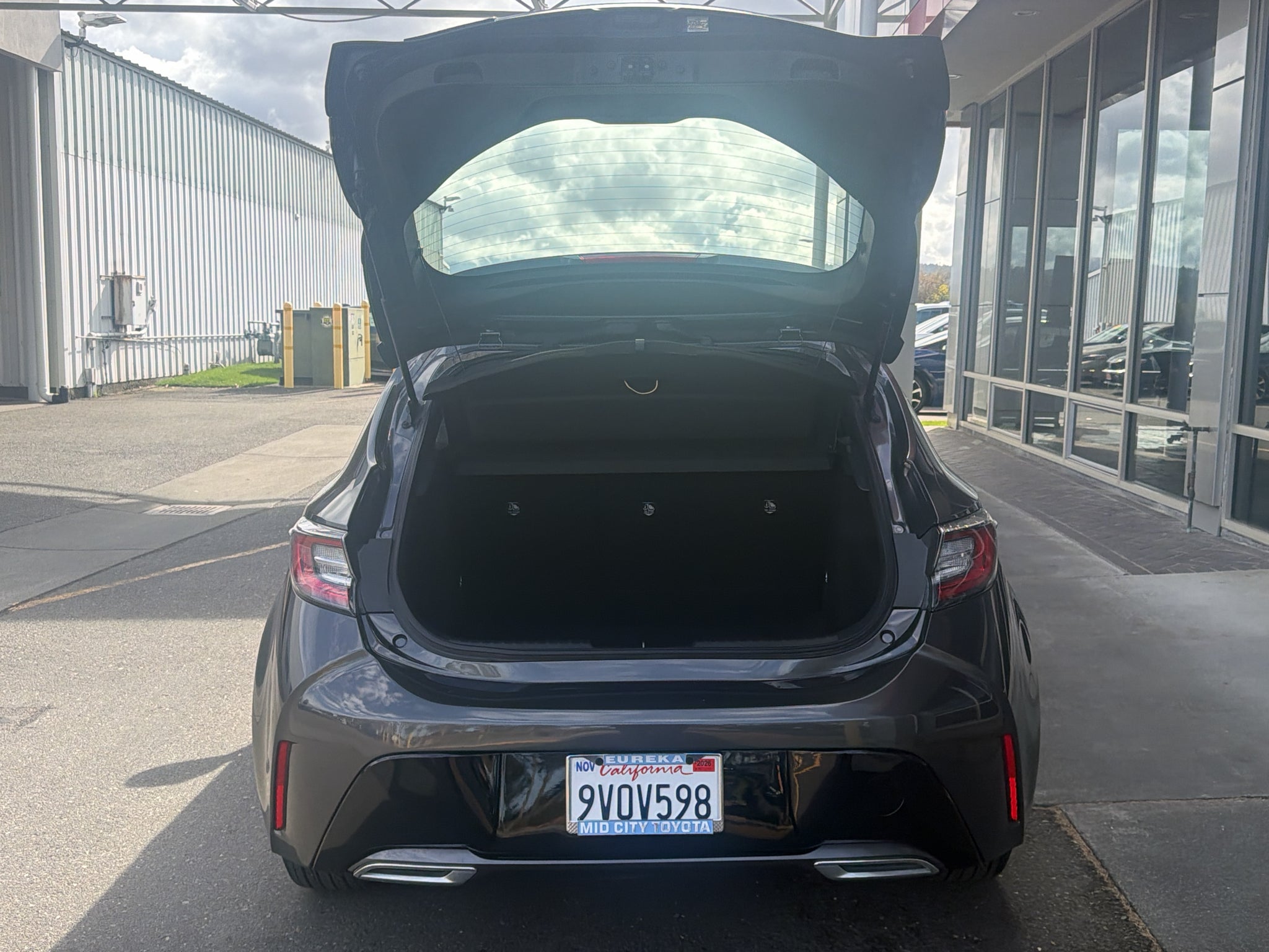 2022 Toyota Corolla Hatchback SE