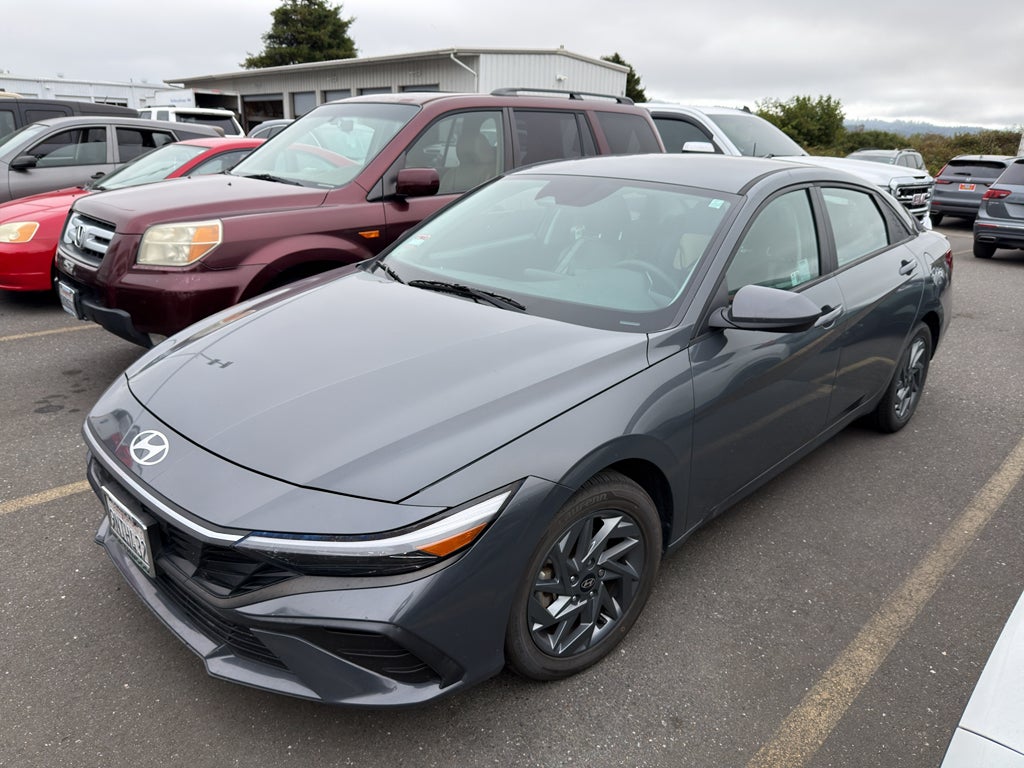 2024 Hyundai Elantra SEL