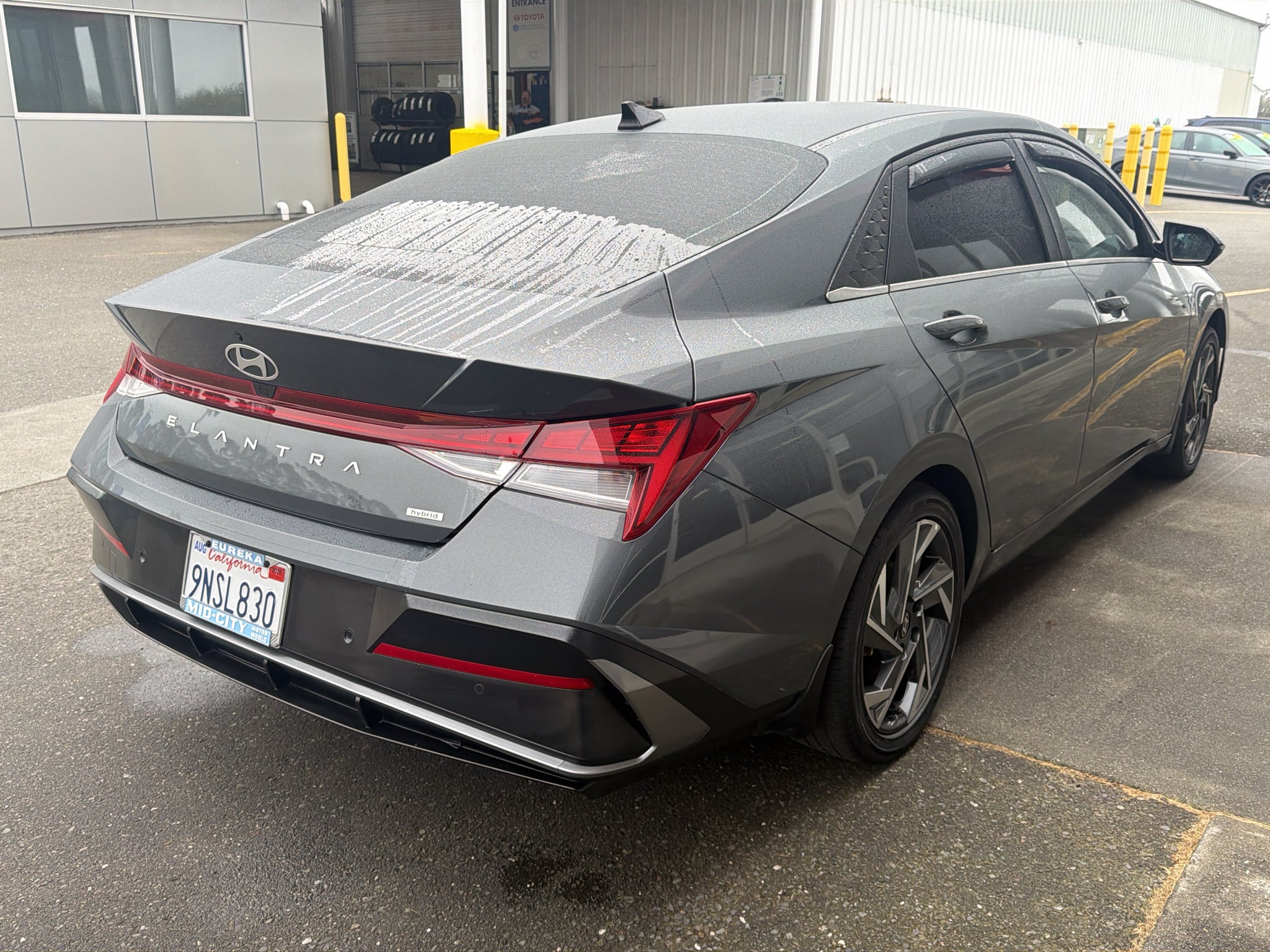 2024 Hyundai Elantra Hybrid Limited