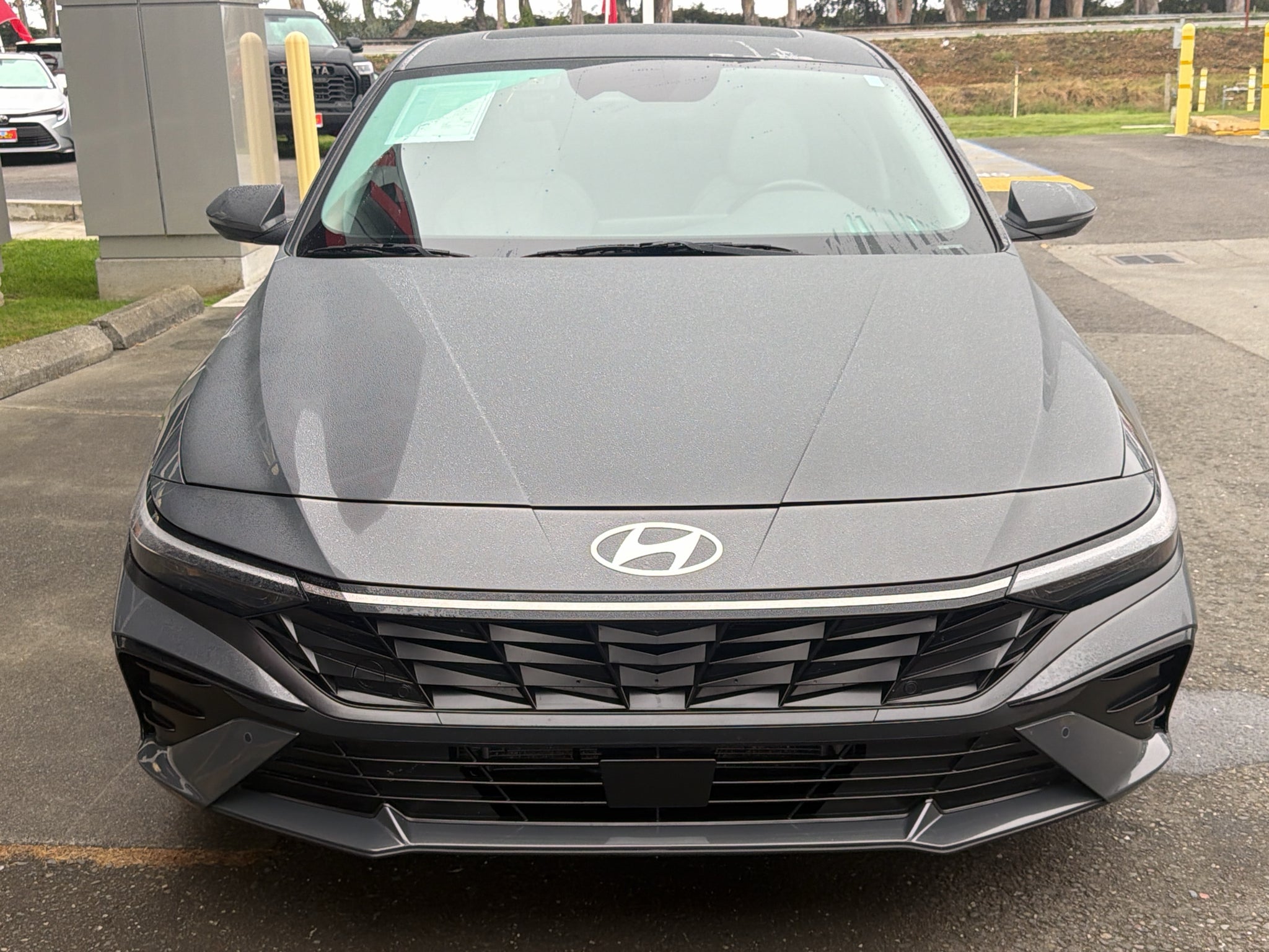 2024 Hyundai Elantra Hybrid Limited