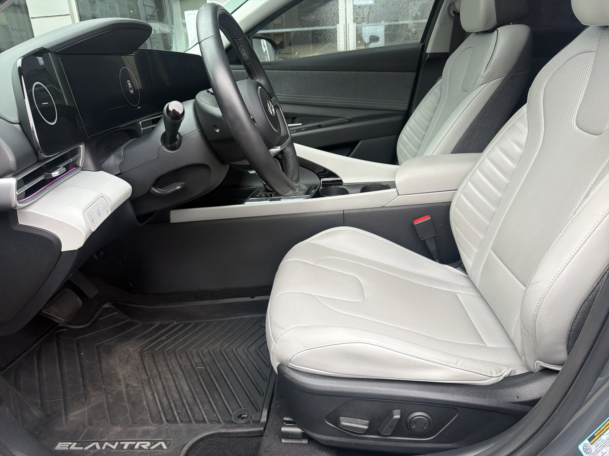 2024 Hyundai Elantra Hybrid Limited
