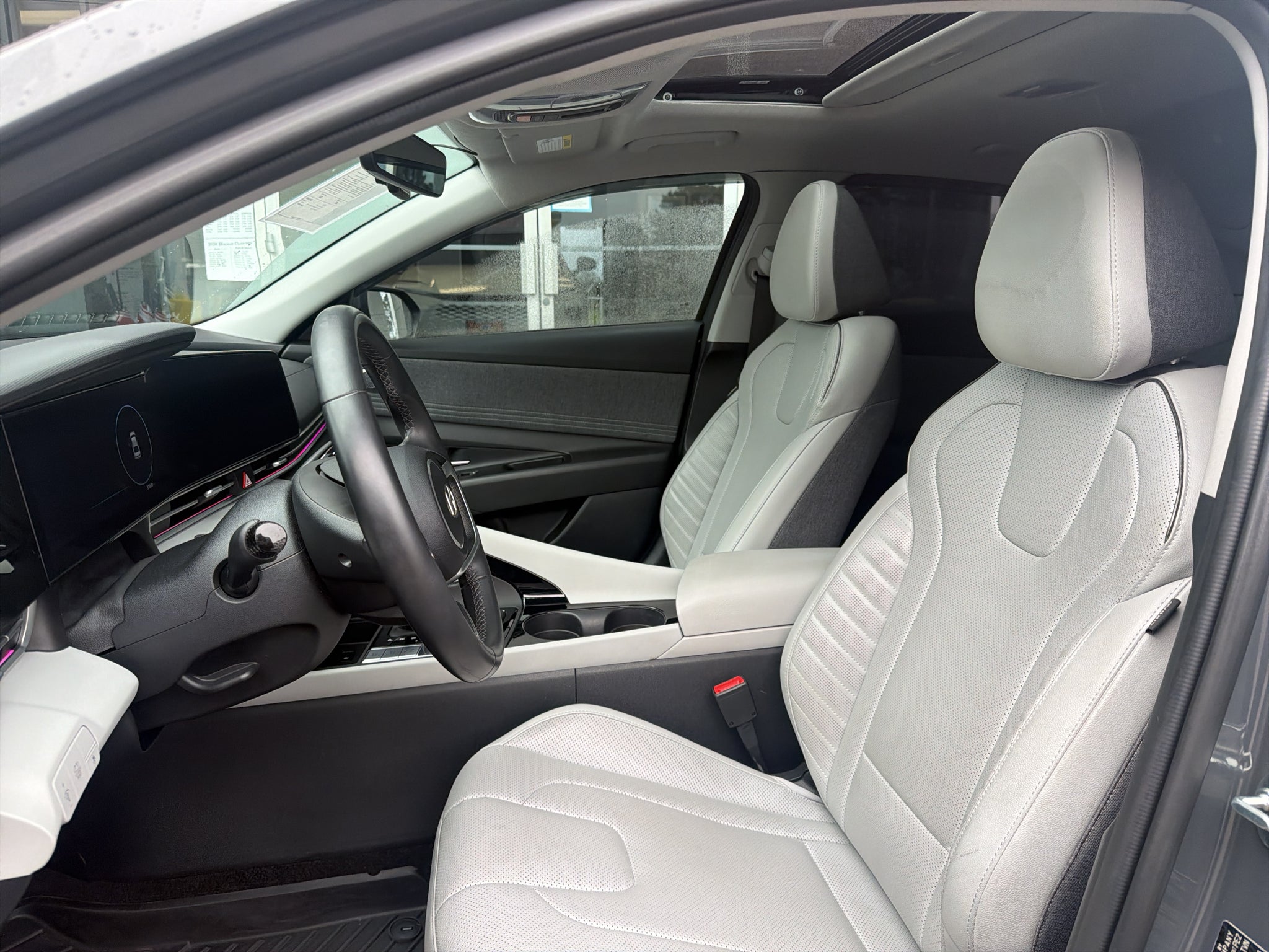 2024 Hyundai Elantra Hybrid Limited