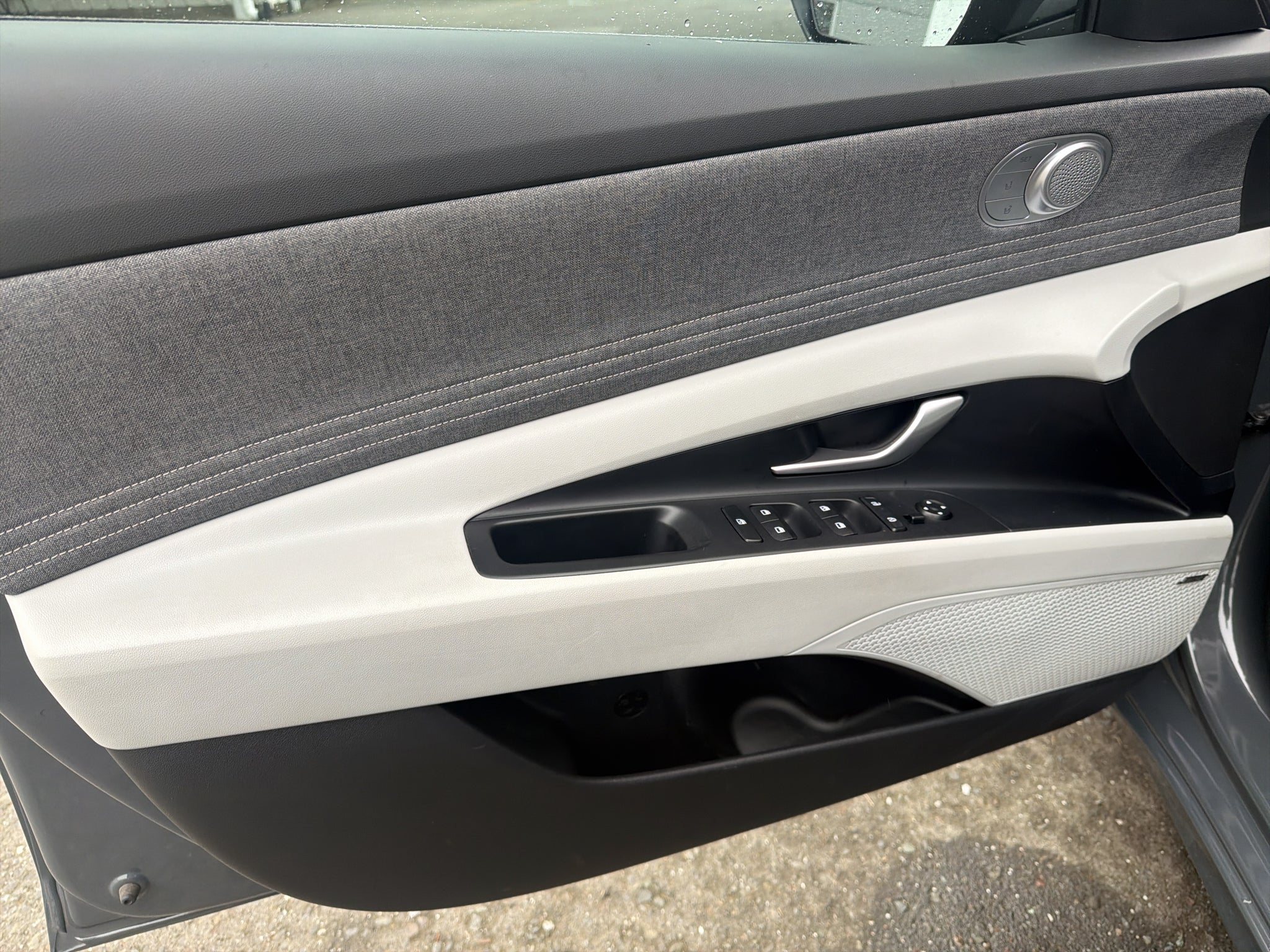 2024 Hyundai Elantra Hybrid Limited