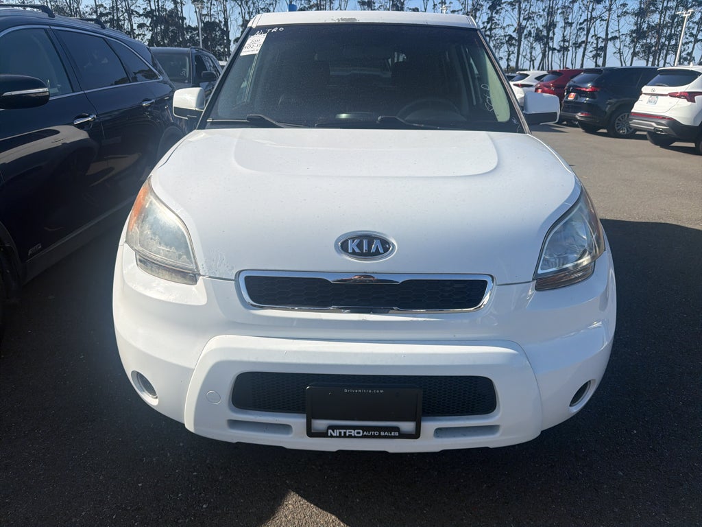 2011 Kia Soul +