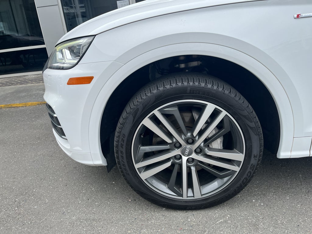2020 Audi Q5 e Premium Plus