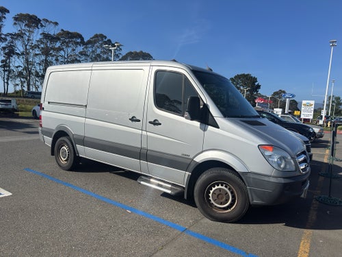 2011 Mercedes-Benz Sprinter 2500 Normal Roof