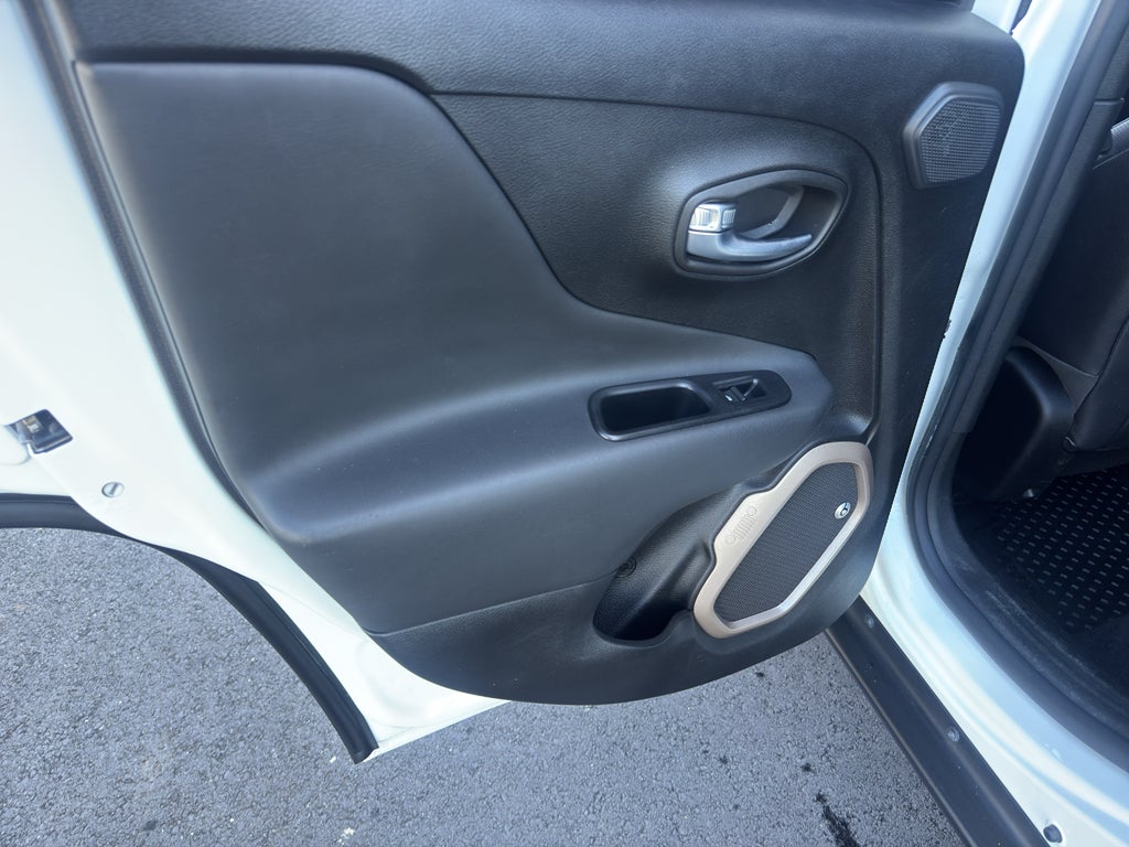 2017 Jeep Renegade Trailhawk