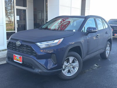 2025 Toyota RAV4 XLE