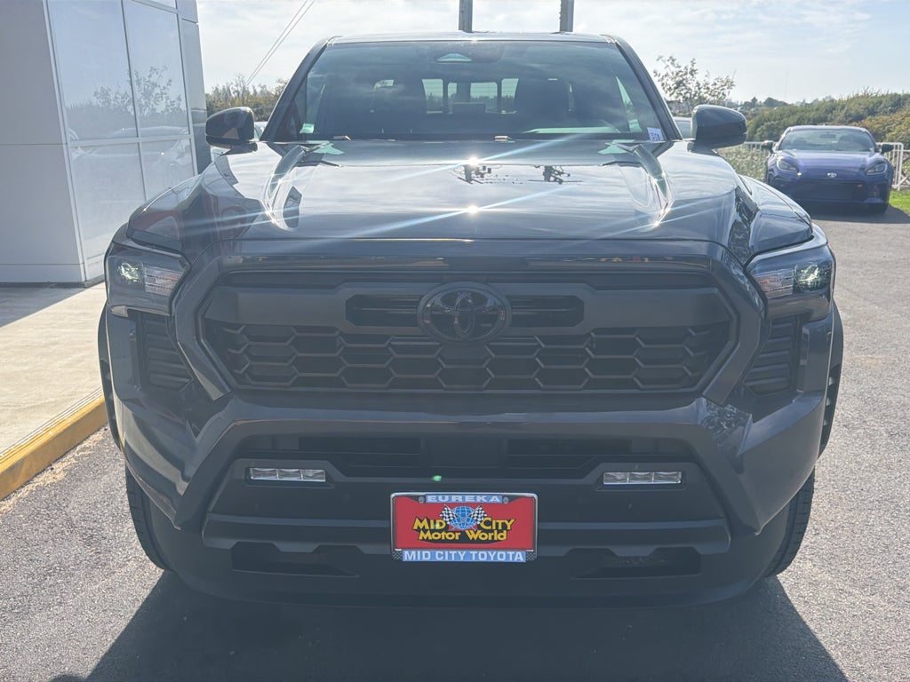 2026 Toyota Tacoma i-FORCE MAX TRD Off-Road i-FORCE MAX