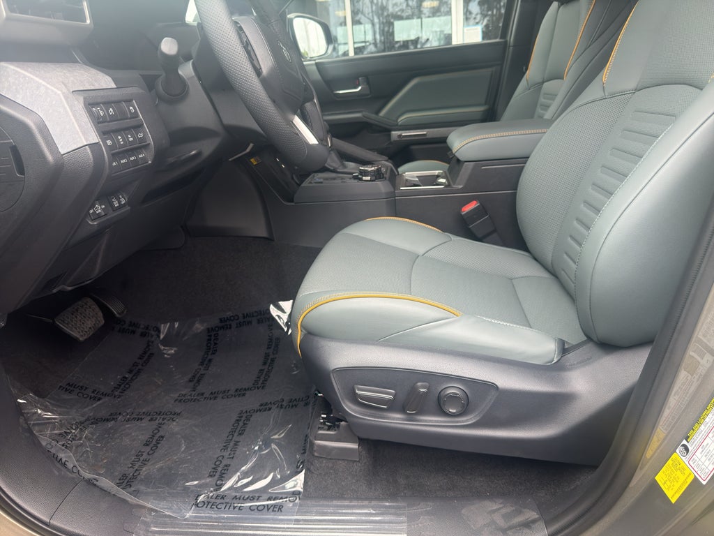 2026 Toyota Tacoma i-FORCE MAX Trailhunter
