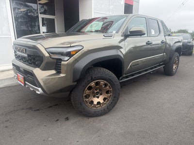 2026 Toyota Tacoma i-FORCE MAX Trailhunter