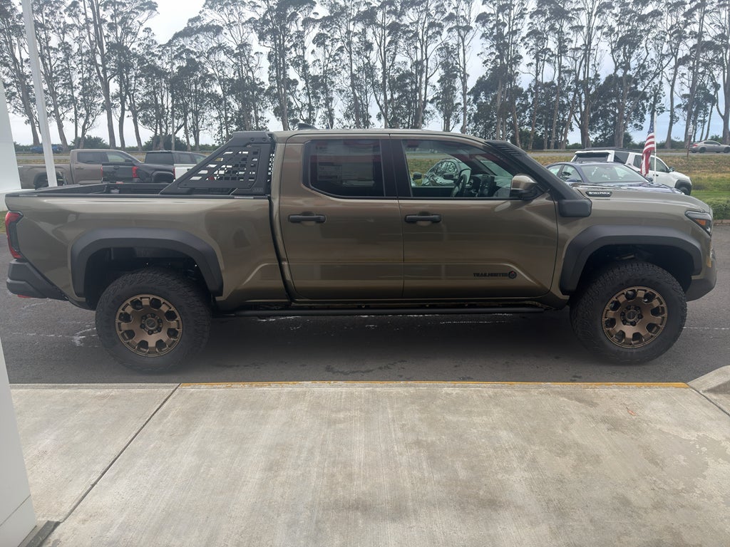 2026 Toyota Tacoma i-FORCE MAX Trailhunter