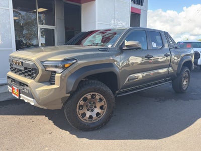 2026 Toyota Tacoma i-FORCE MAX Trailhunter