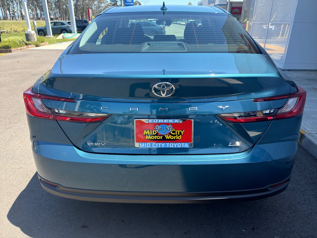 2026 Toyota Camry Hybrid LE