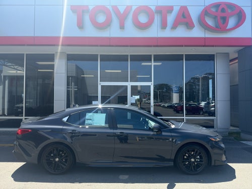 2026 Toyota Camry Hybrid SE