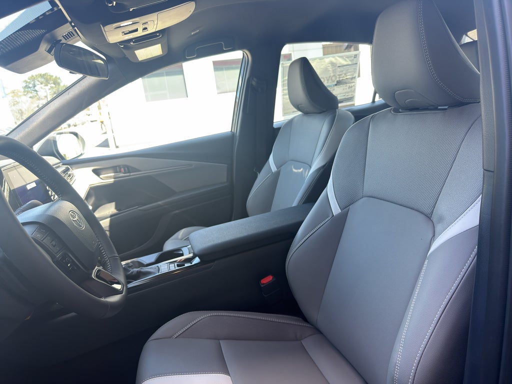 2026 Toyota Camry Hybrid SE