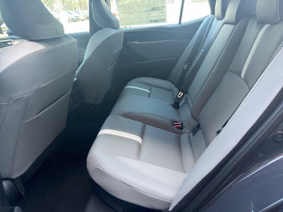 2026 Toyota Camry Hybrid SE