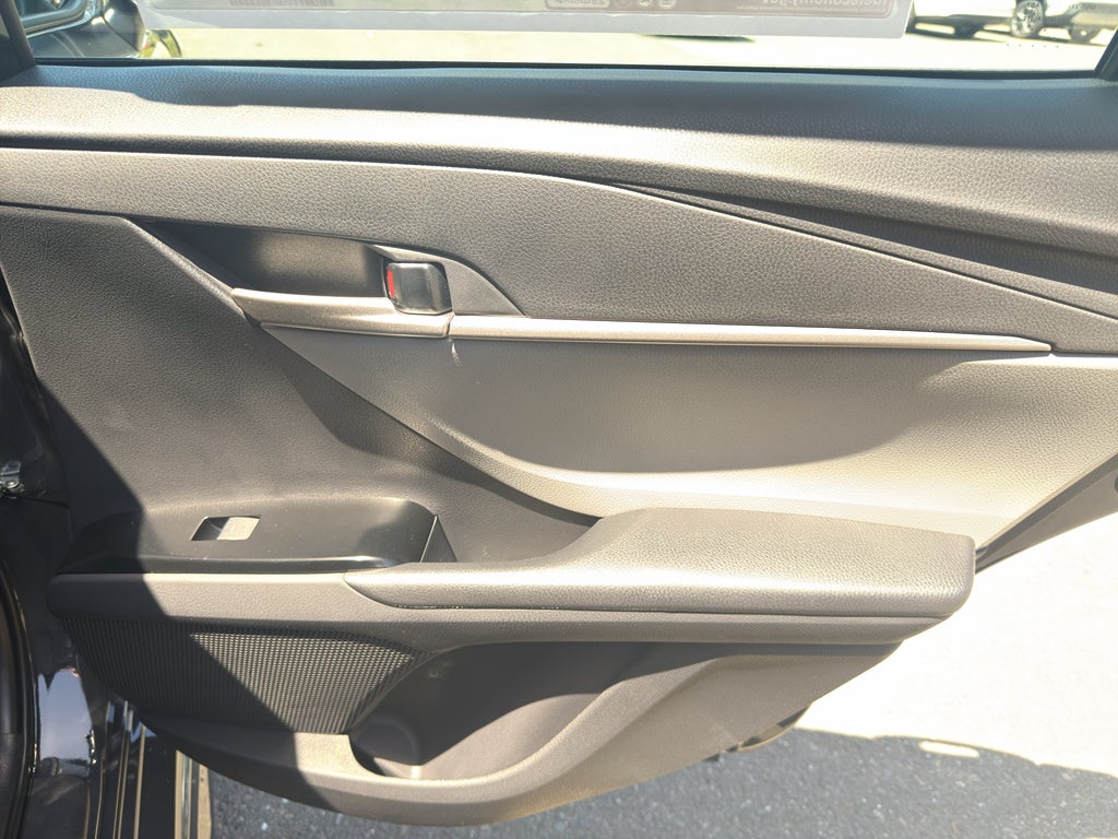 2026 Toyota Camry Hybrid SE