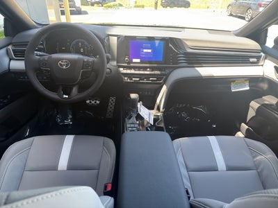 2026 Toyota Camry Hybrid SE