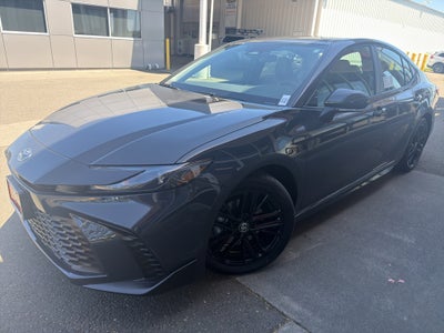 2026 Toyota Camry Hybrid SE