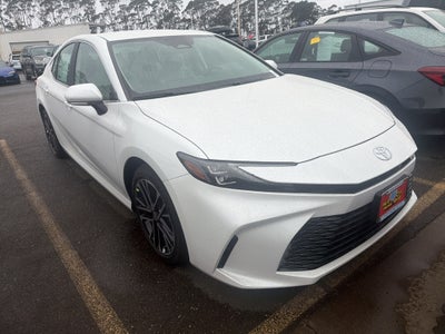 2026 Toyota Camry Hybrid XLE