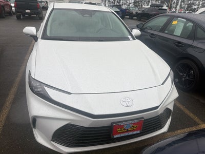 2026 Toyota Camry Hybrid XLE
