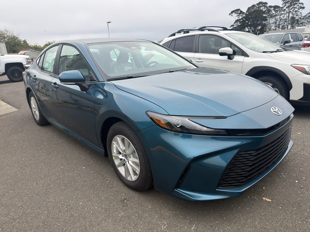 2026 Toyota Camry Hybrid LE