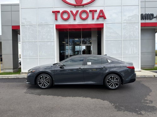2026 Toyota Camry Hybrid XLE