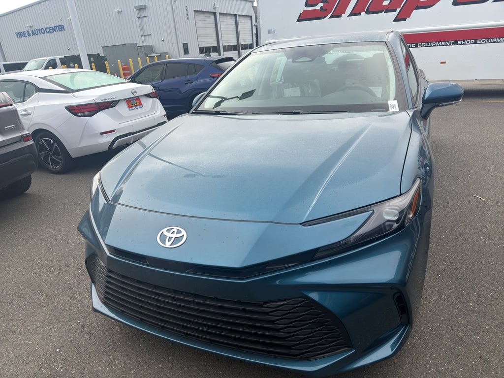 2026 Toyota Camry Hybrid LE