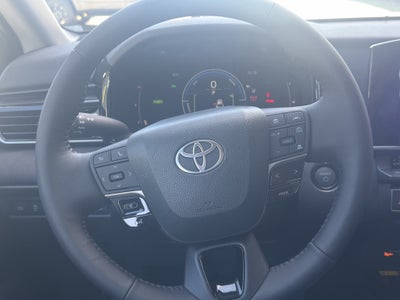 2026 Toyota Camry Hybrid LE