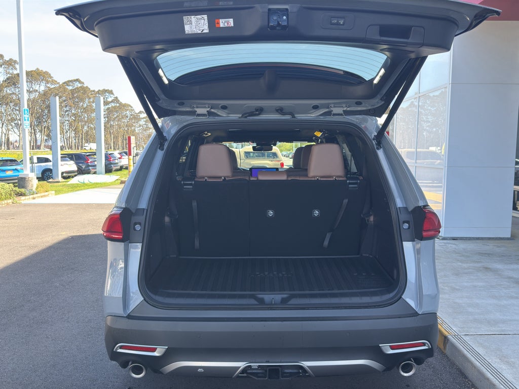 2026 Toyota Grand Highlander Hybrid Hybrid MAX Platinum