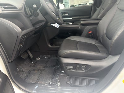 2026 Toyota Sienna Woodland Edition