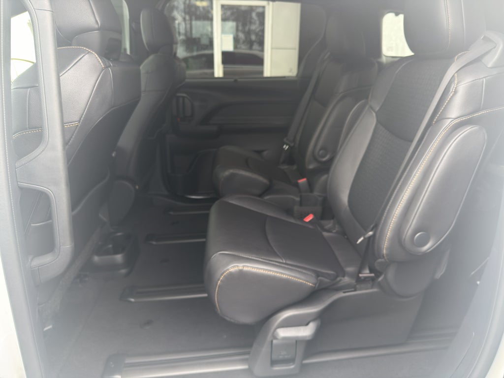 2026 Toyota Sienna Woodland Edition