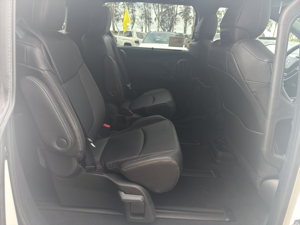 2026 Toyota Sienna Woodland Edition