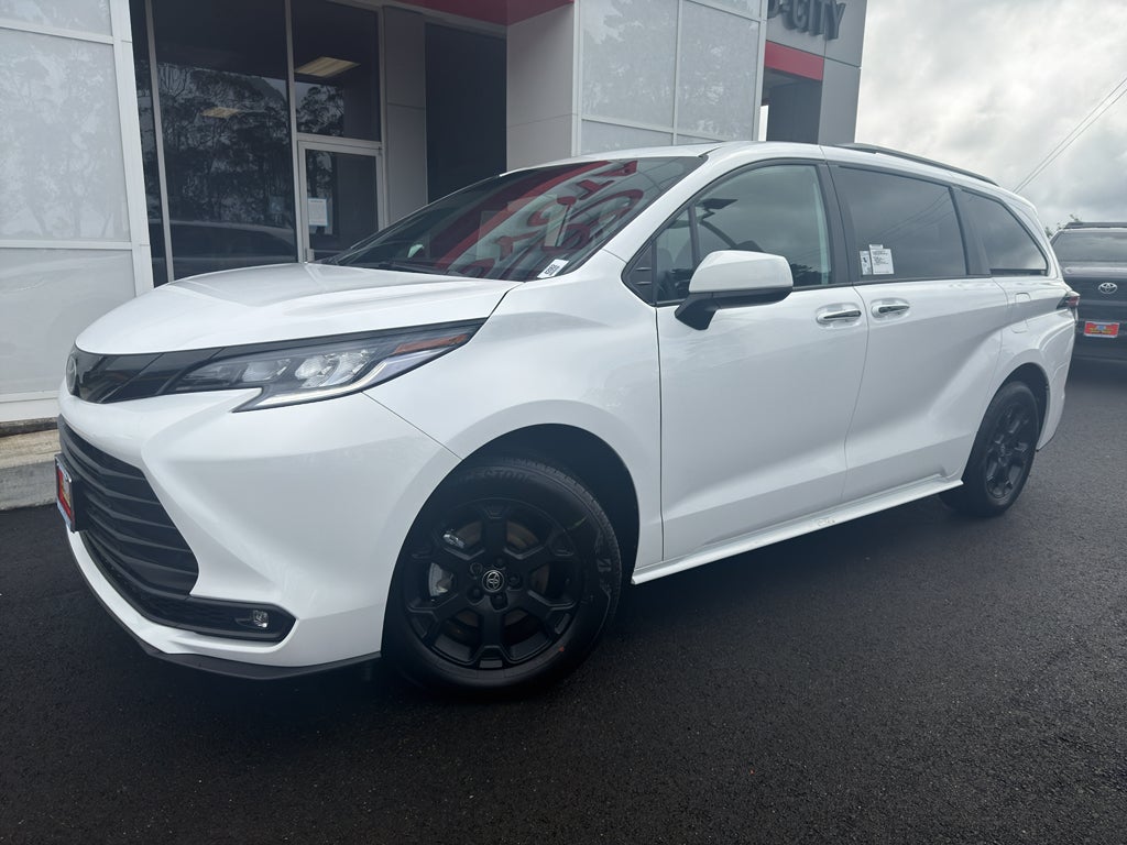 2026 Toyota Sienna Woodland Edition