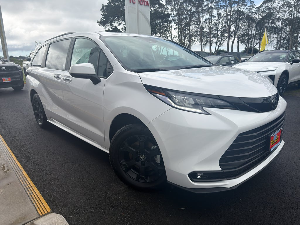 2026 Toyota Sienna Woodland Edition