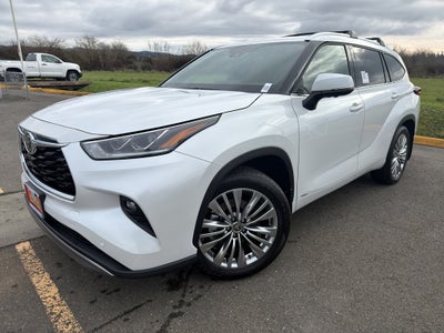 2026 Toyota Highlander Hybrid Hybrid Platinum
