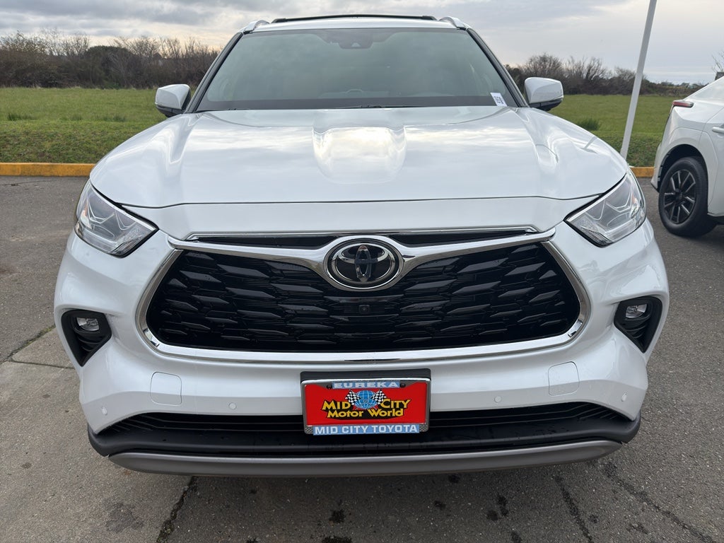 2026 Toyota Highlander Hybrid Hybrid Platinum