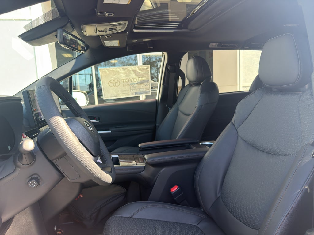 2026 Toyota Sienna Platinum