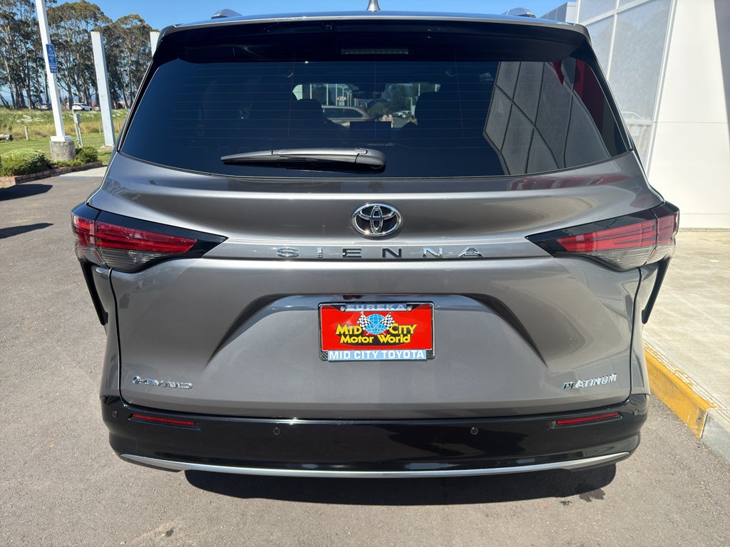 2026 Toyota Sienna Platinum