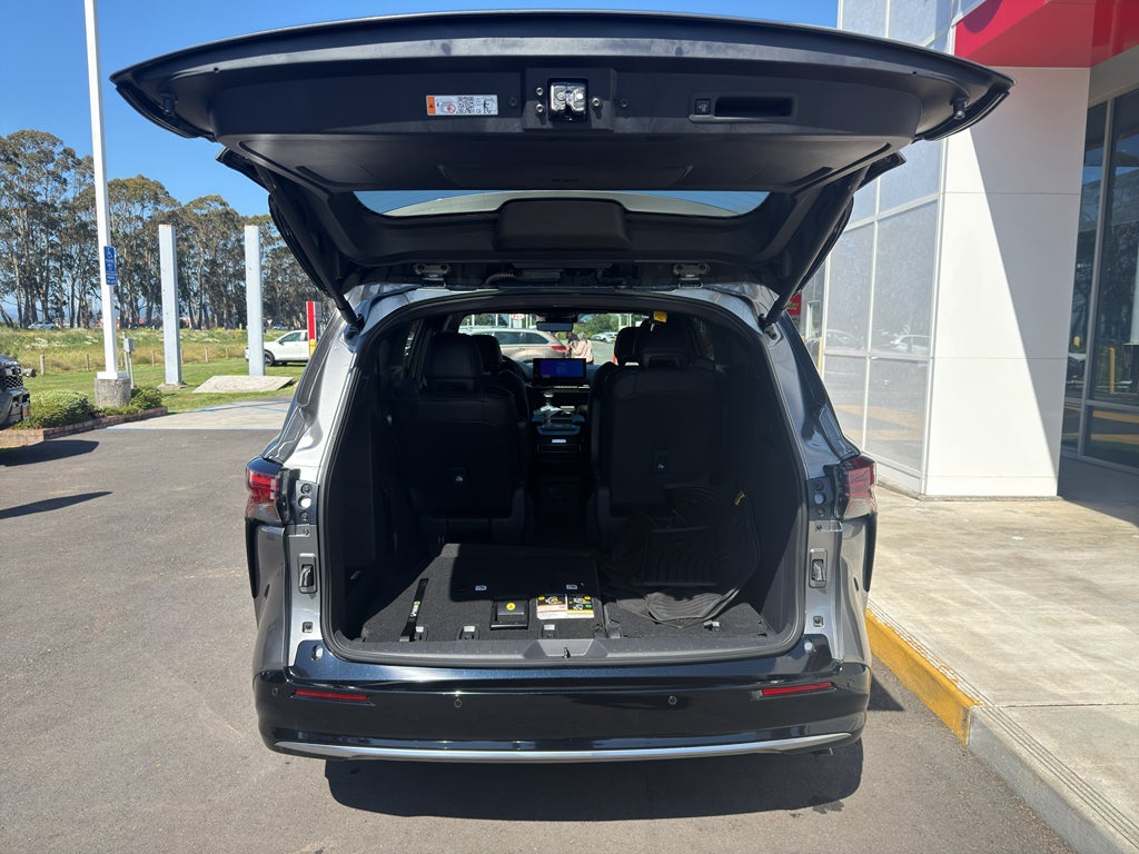 2026 Toyota Sienna Platinum