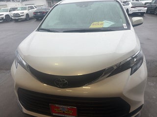 2026 Toyota Sienna XLE