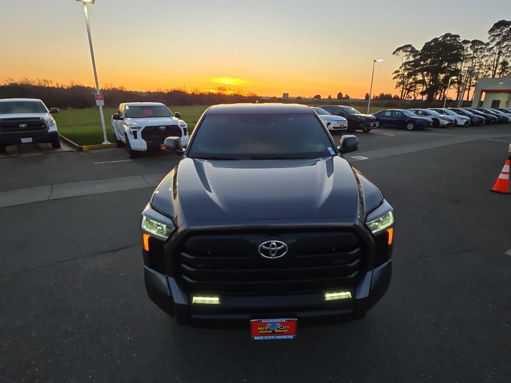 2025 Toyota Tundra SR5