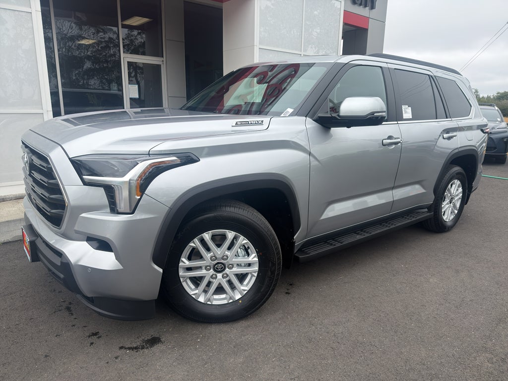 2026 Toyota Sequoia SR5