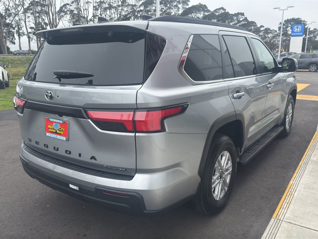 2026 Toyota Sequoia SR5