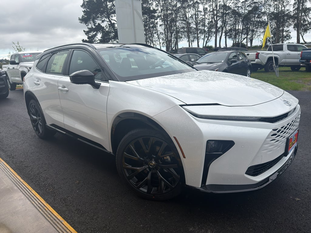 2026 Toyota Toyota Crown Signia Limited