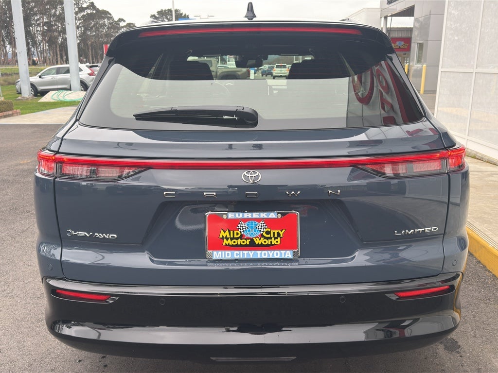 2026 Toyota Crown Signia Limited