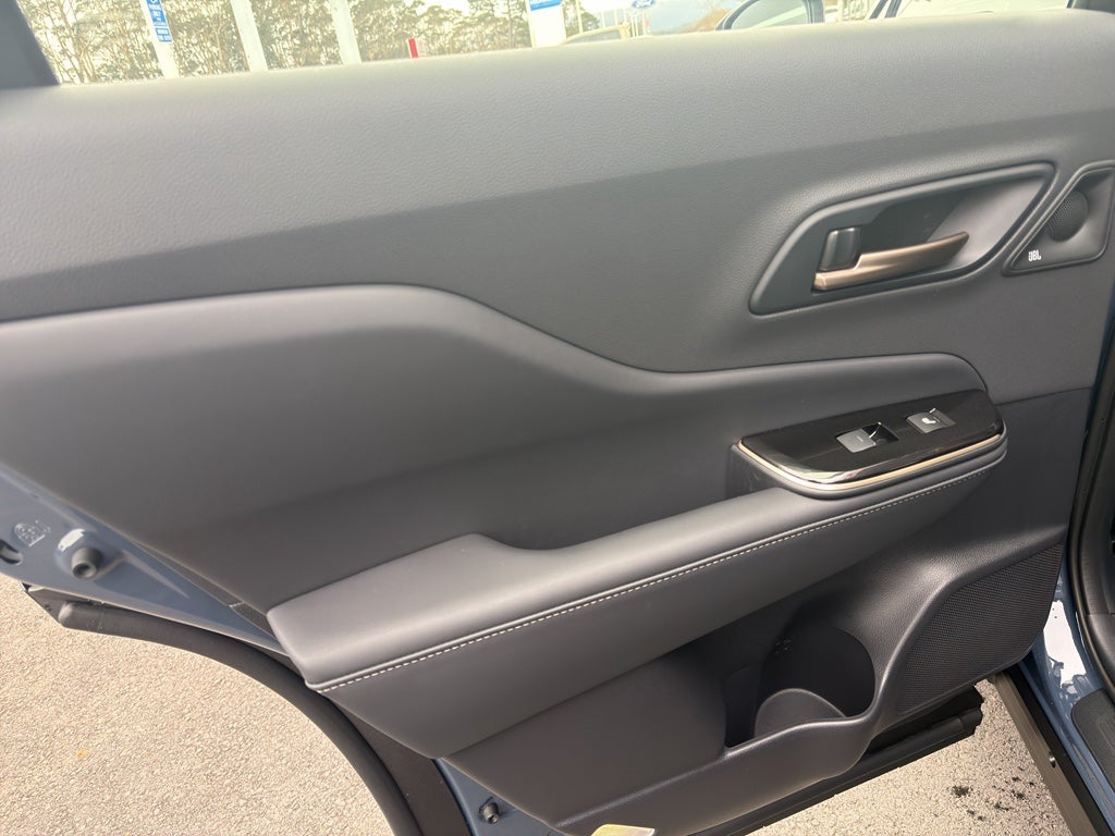 2026 Toyota Crown Signia Limited