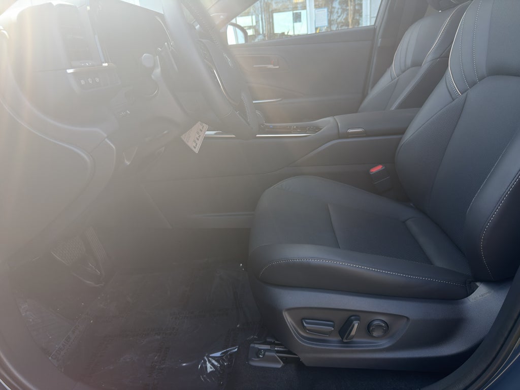 2026 Toyota Toyota Crown Signia Limited