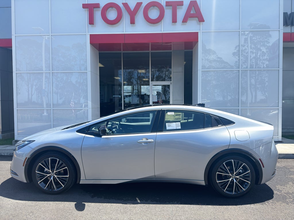 2026 Toyota Prius Limited FWD's photo